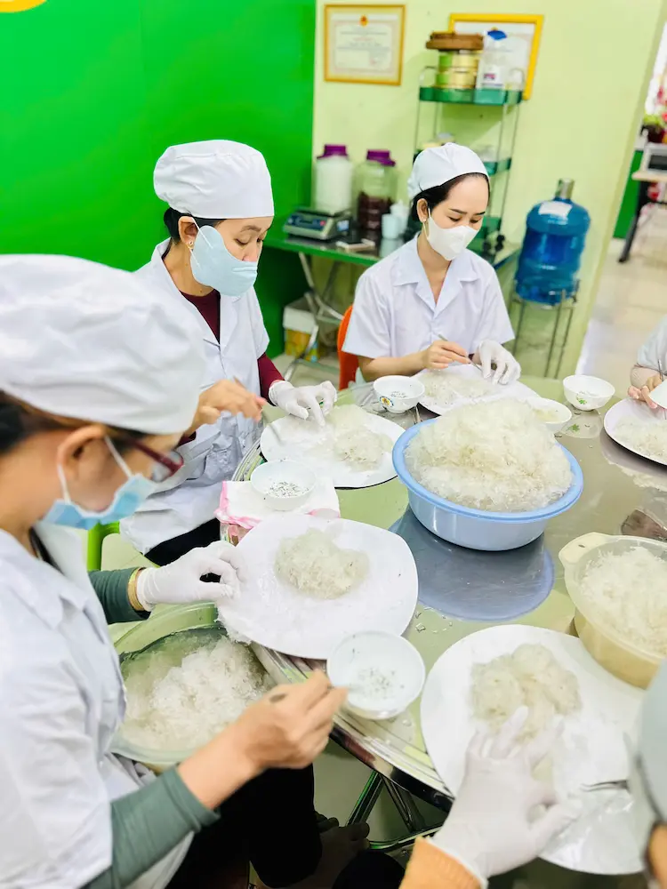 CÔNG TY TNHH NÀNG YẾN CHUẨN VIỆT HTN